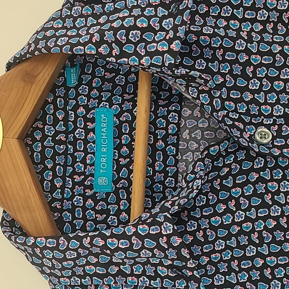 Tori Richard Cooleidoscope Tradewind Technology Button Down